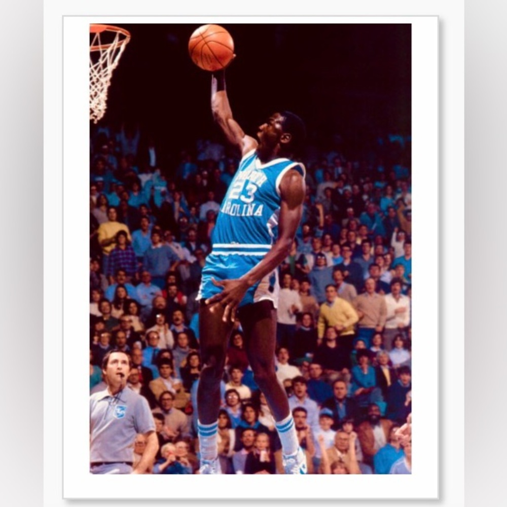 NEW! MICHAEL JORDAN UNC NCAA BASKETBALL 1982 VINTAGE 10 GLOSSY 8.5x11 POSTER SET
